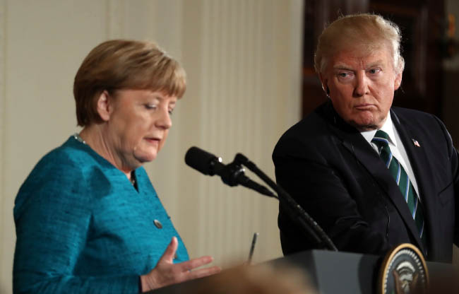 ترامپ:  آلمان بدهی زیادی به ناتو دارد